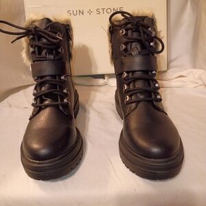 Black Fur-Lined Lace-Up Boots